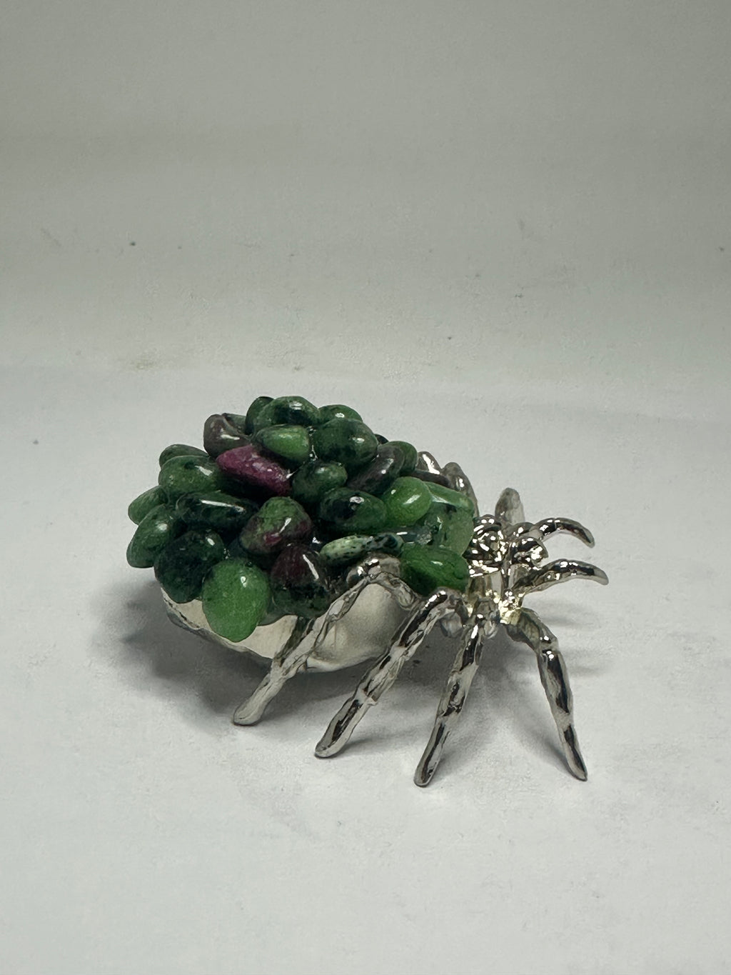 Ruby Zoisite Spider with Metal Body – 65g