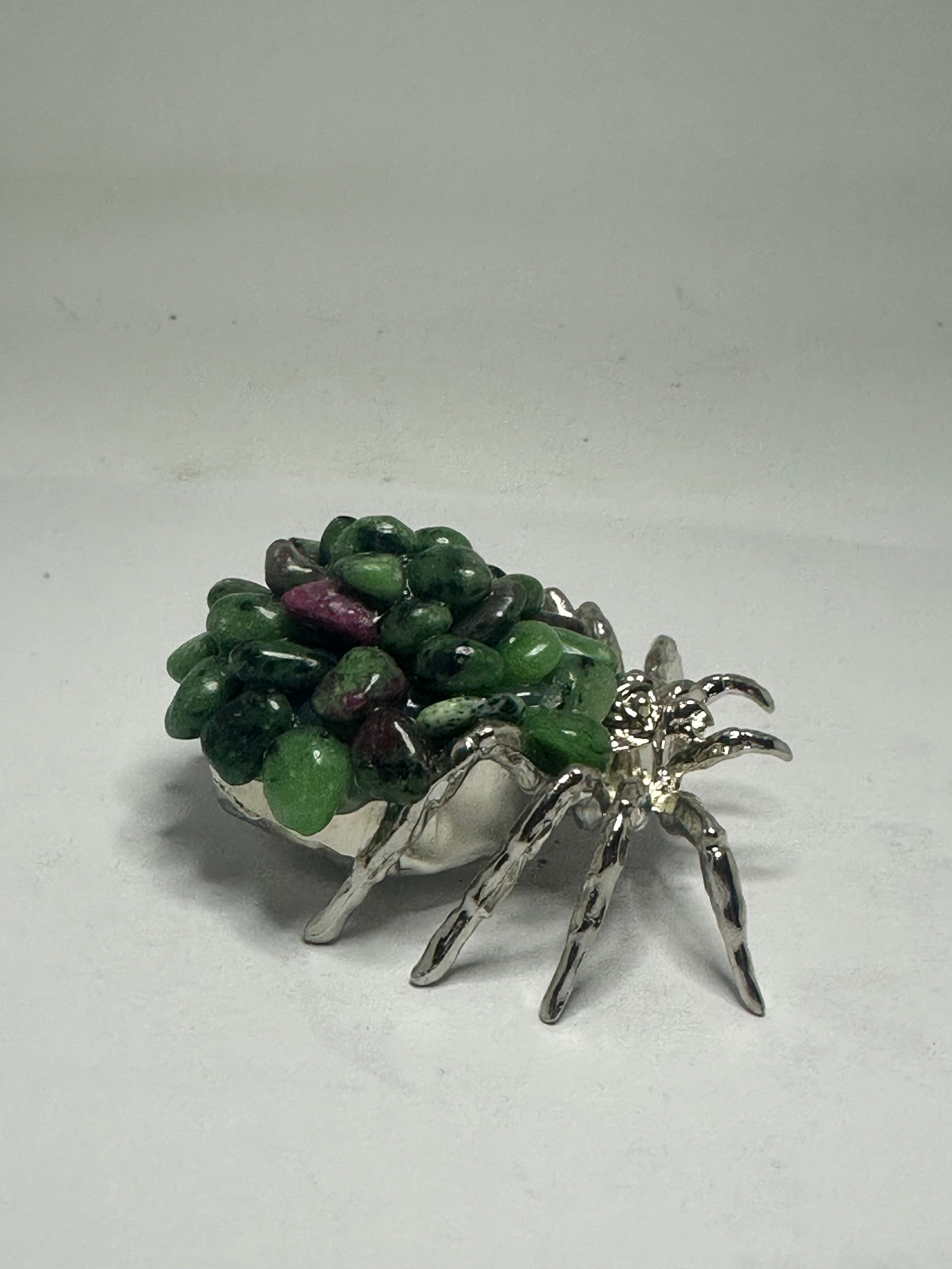 Ruby Zoisite Spider with Metal Body – 65g