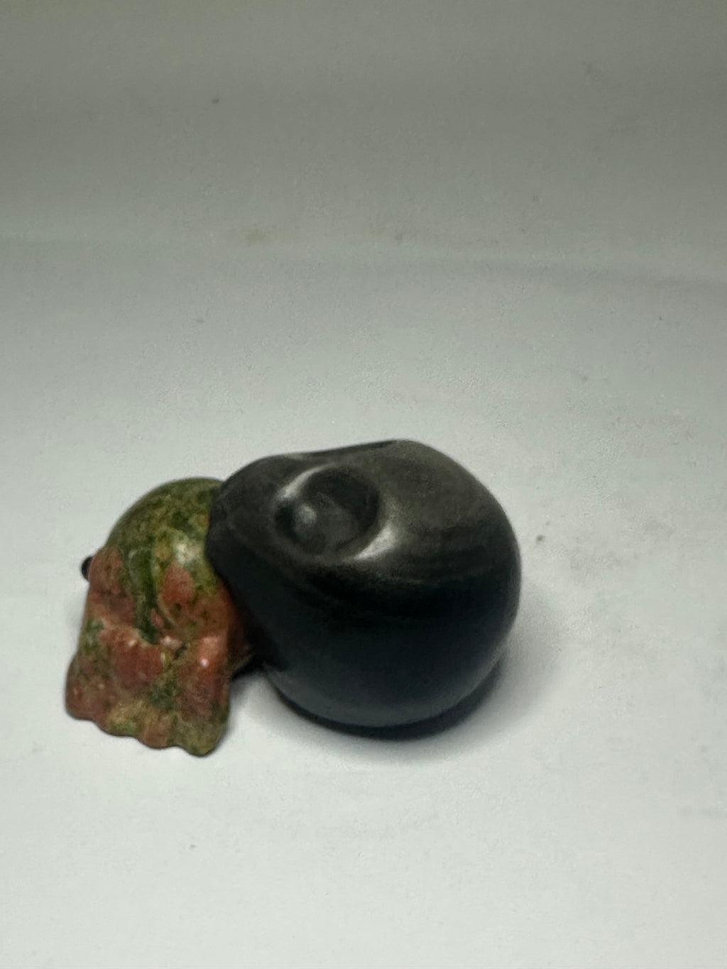 Unakite Spider with Silver Obsidian Skull Body – 93g