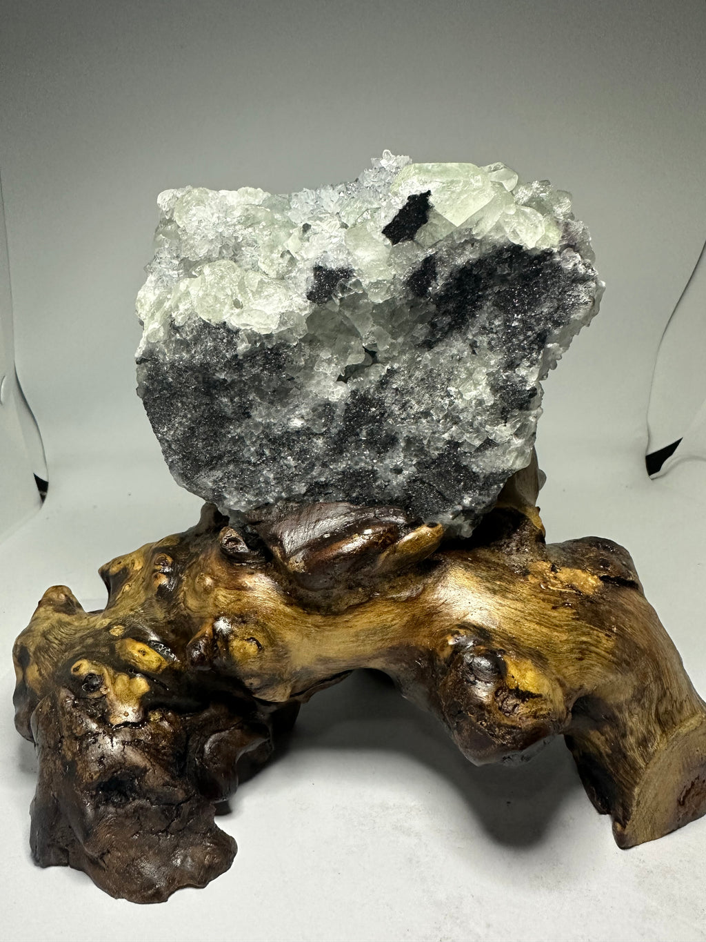 Natural fluorite specimen on a custom stand, 1.08kg