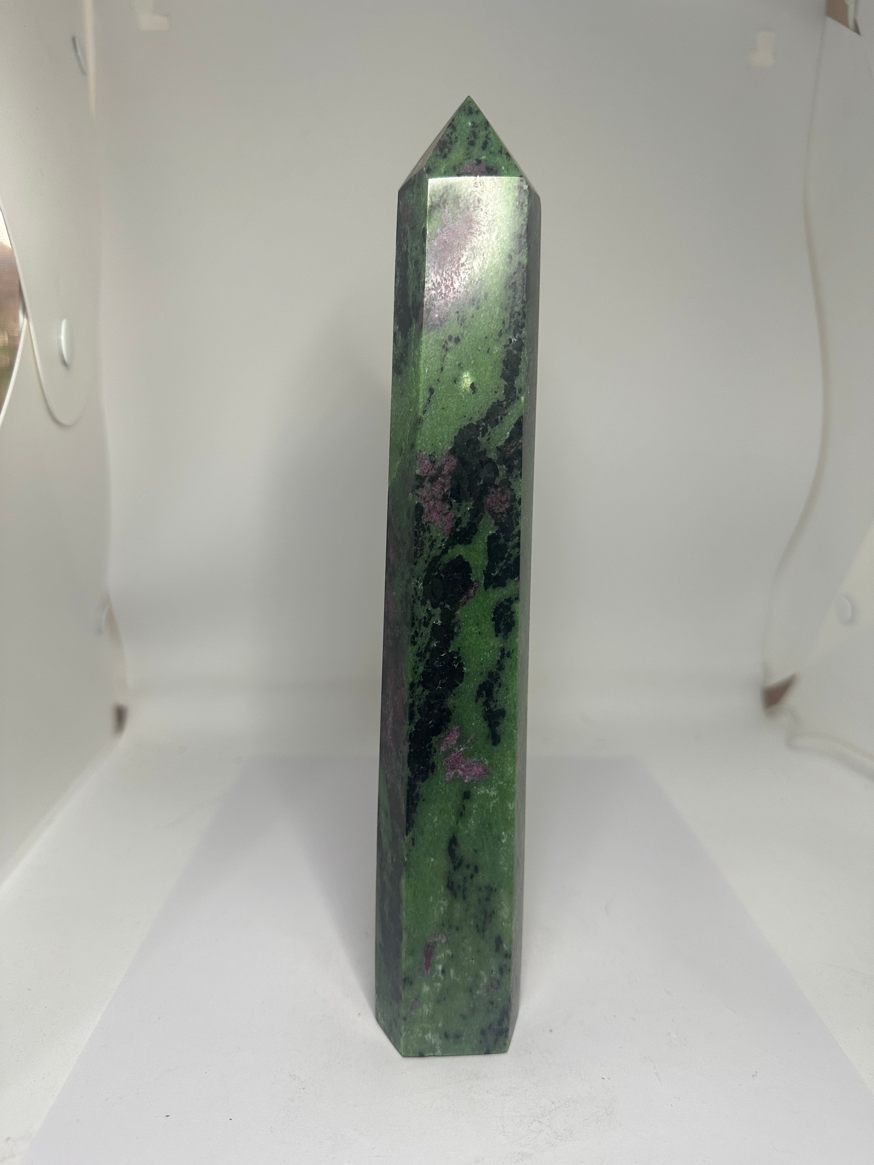 Ruby Zoisite Tower – 923g
