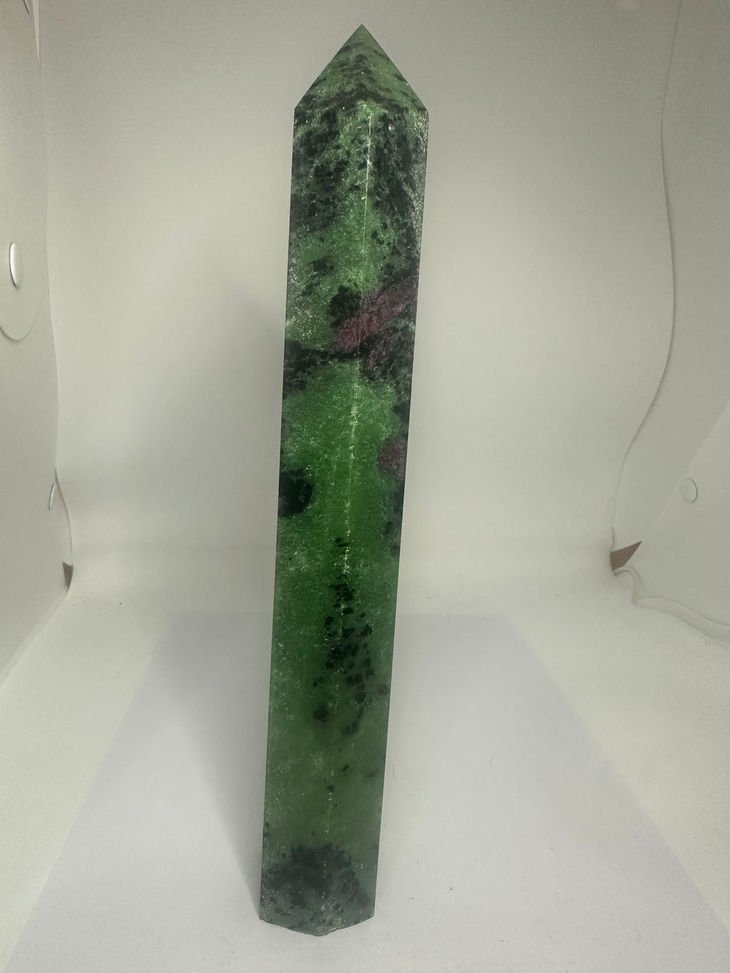 Ruby Zoisite Tower – 923g