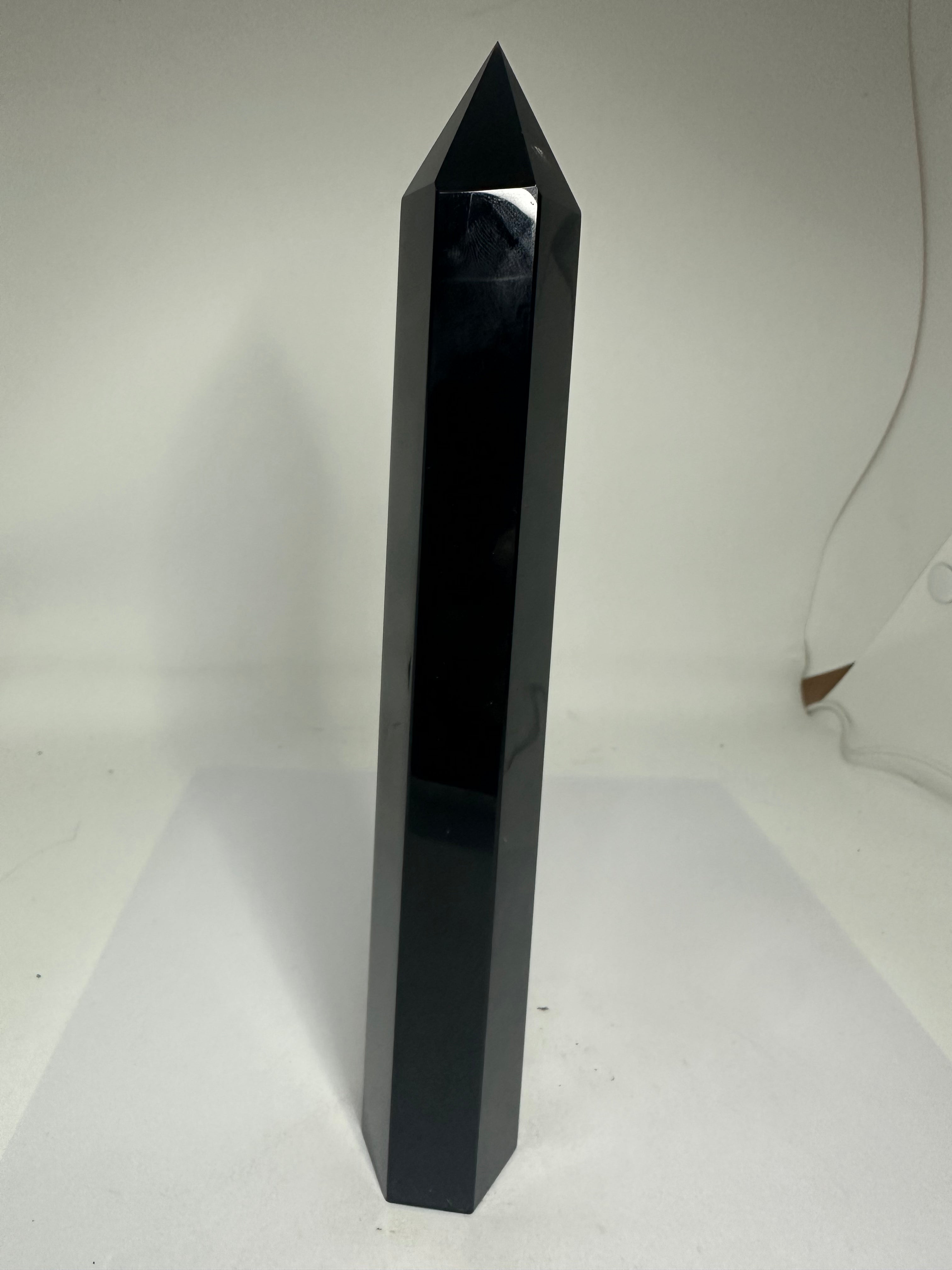 Black Obsidian Tower – 320g