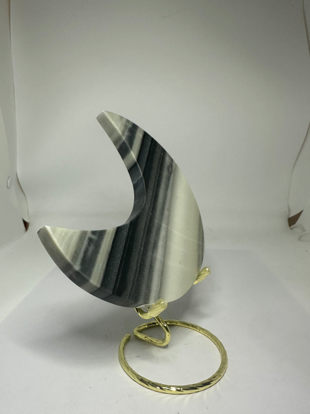 Tia Chi Moon Carving – 214g