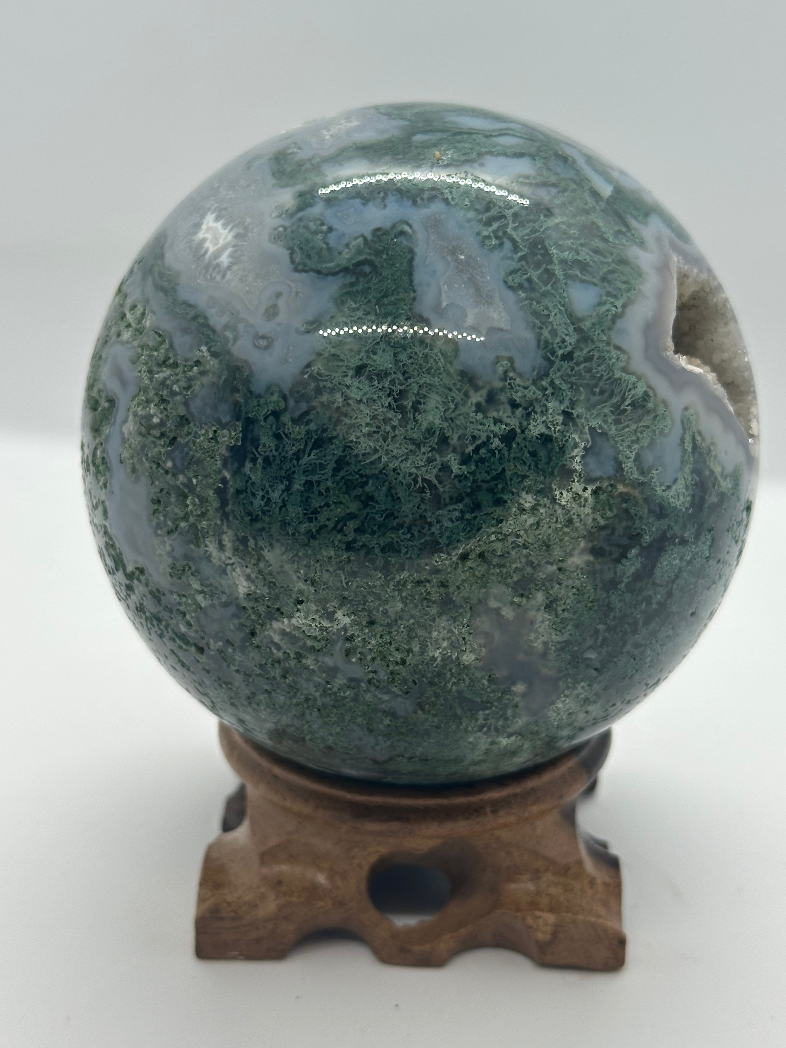 Moss Agate Sphere with Druzy – 88mm / 799g