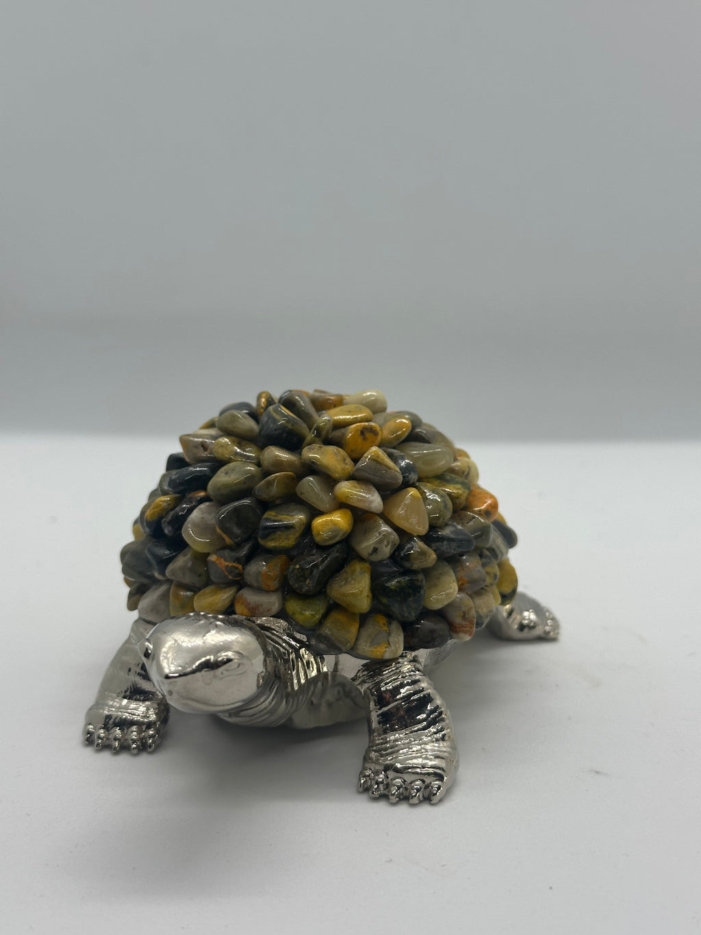 Bumblebee Jasper Chip Turtle – 235g