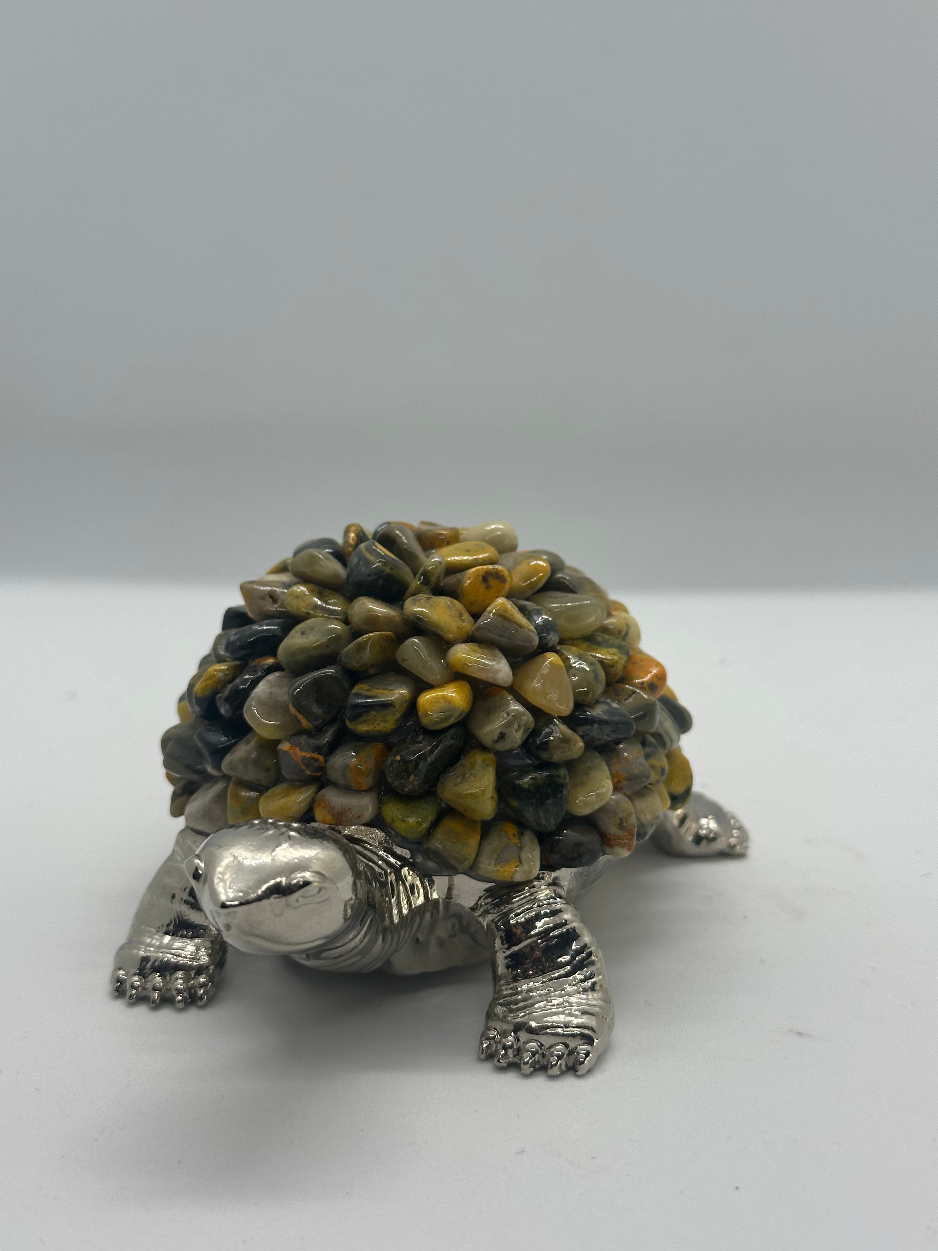 Bumblebee Jasper Chip Turtle – 235g