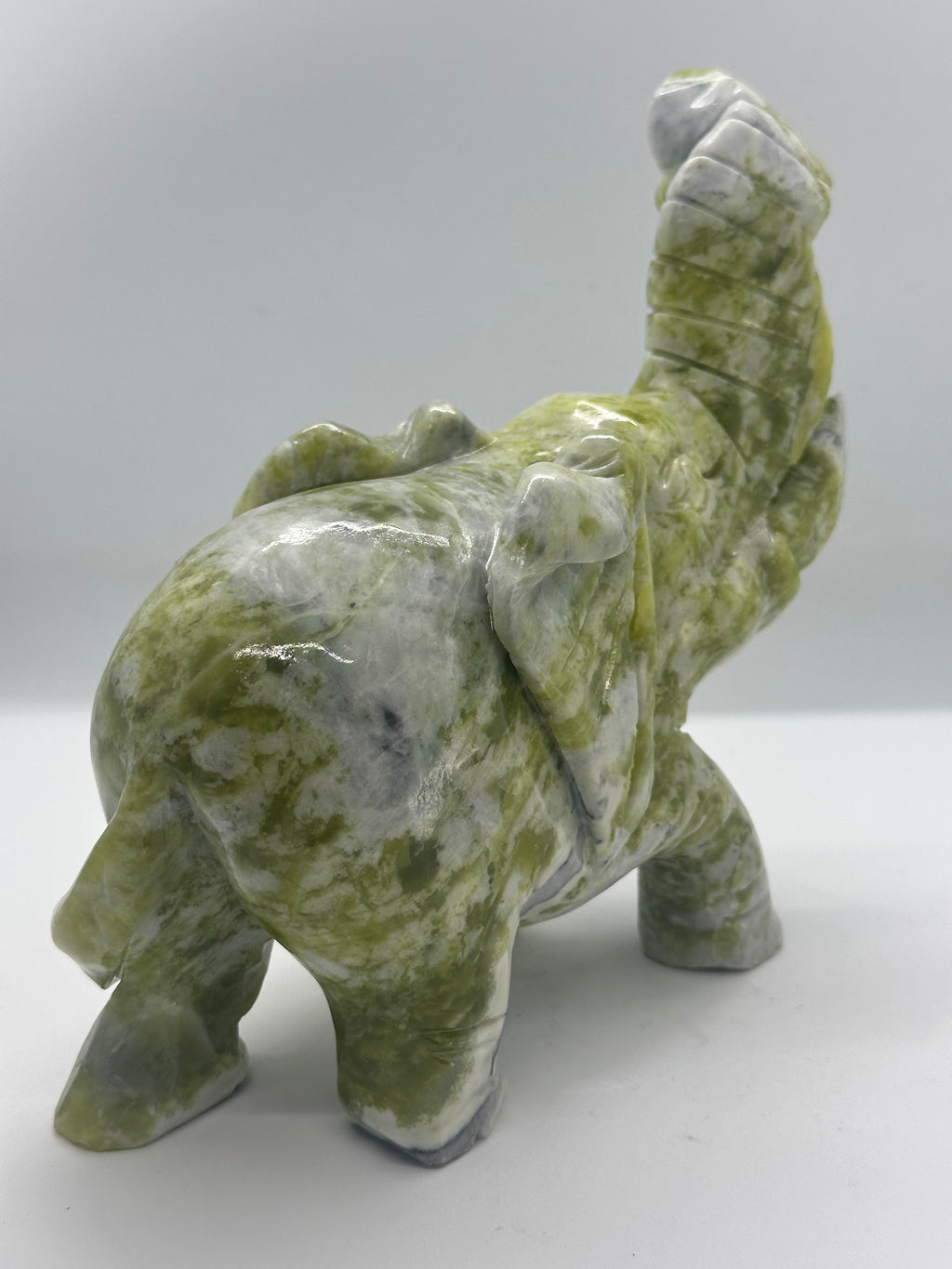 Lemon Jade Elephant – 2.142kg