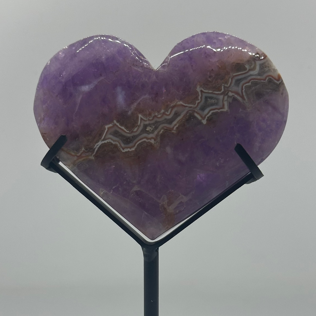 Custom Amethyst Agate Heart Carving with Custom Stand – 345g