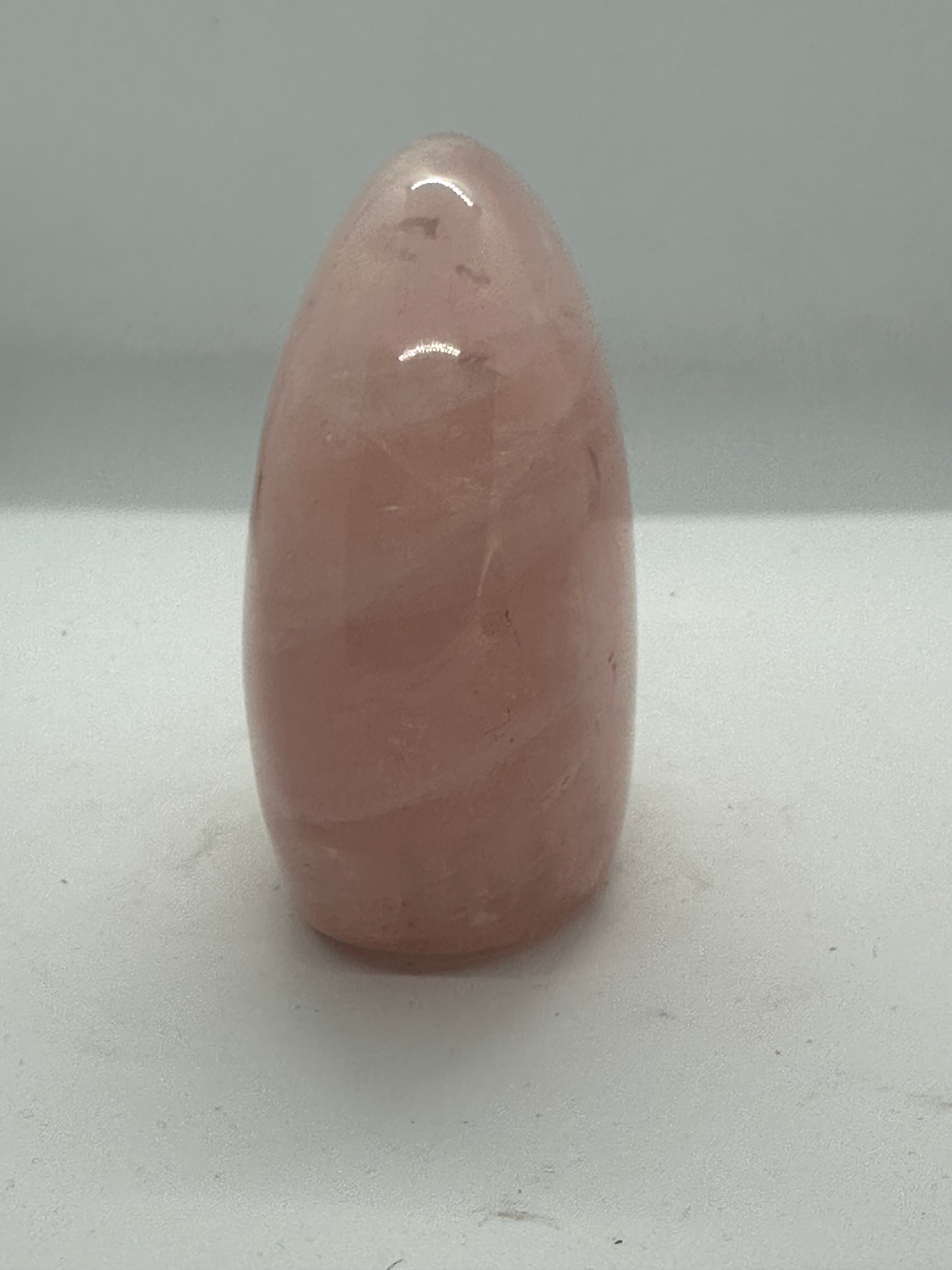 Rose Quartz Freeform – 686g