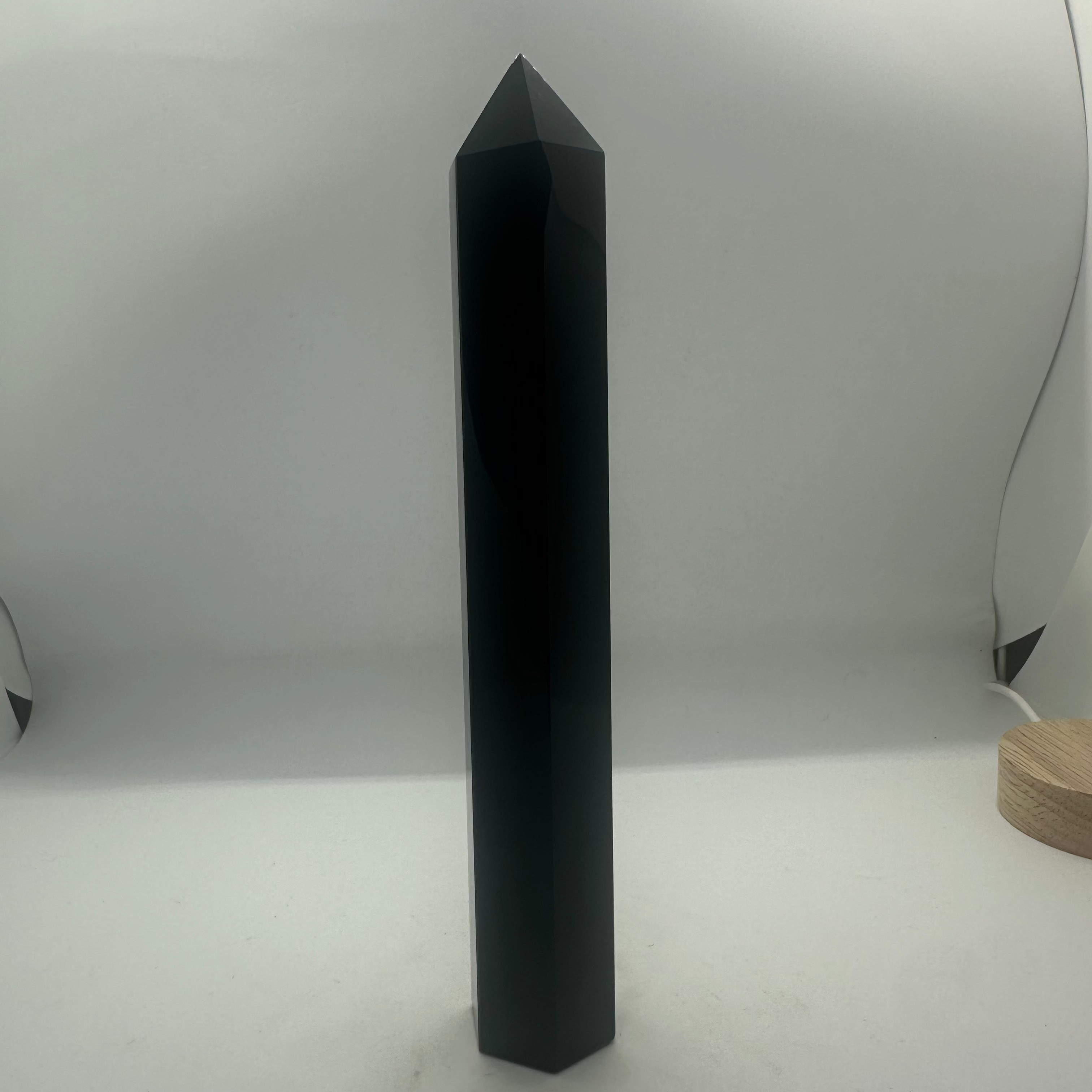 Black Obsidian Tower – 200mm / 308g