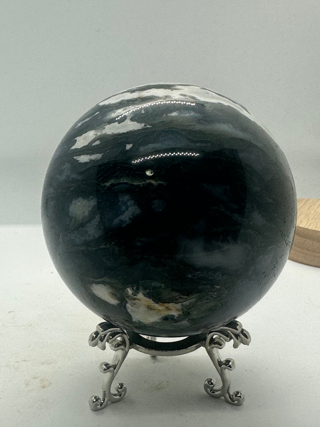 Moss Agate Sphere – 80mm / 710g